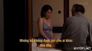 Bố gã chồng đến sống chung phát hiện bạn gái của con trai sử dụng sextoy và cái kết