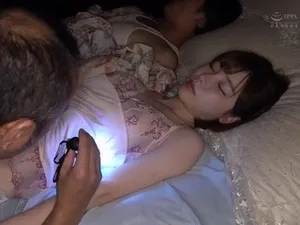 "Đụ con đĩ của tao, đừng làm thế nữa"
