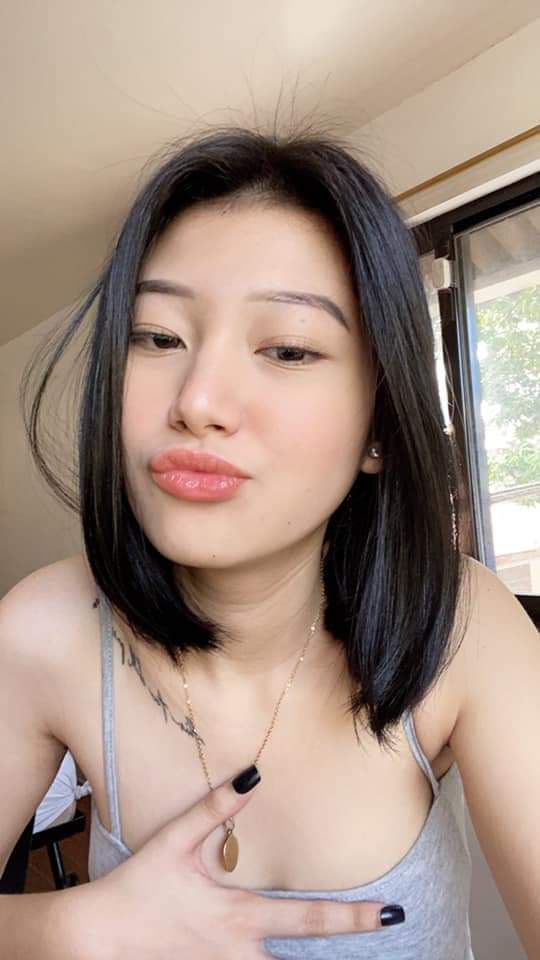 Thử thách vừa Trả bài và làm mc dẫn chương trình truyền hình